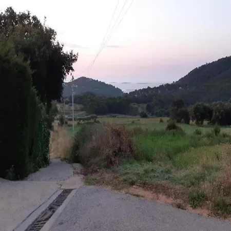 Campismo de Luxo Tent On A Park, Just 2 5 Km From The Fornells (Catalonia)